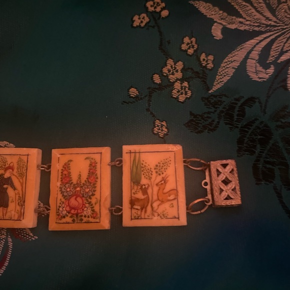 Antique Scrimshaw Bracelet - Picture 6 of 13